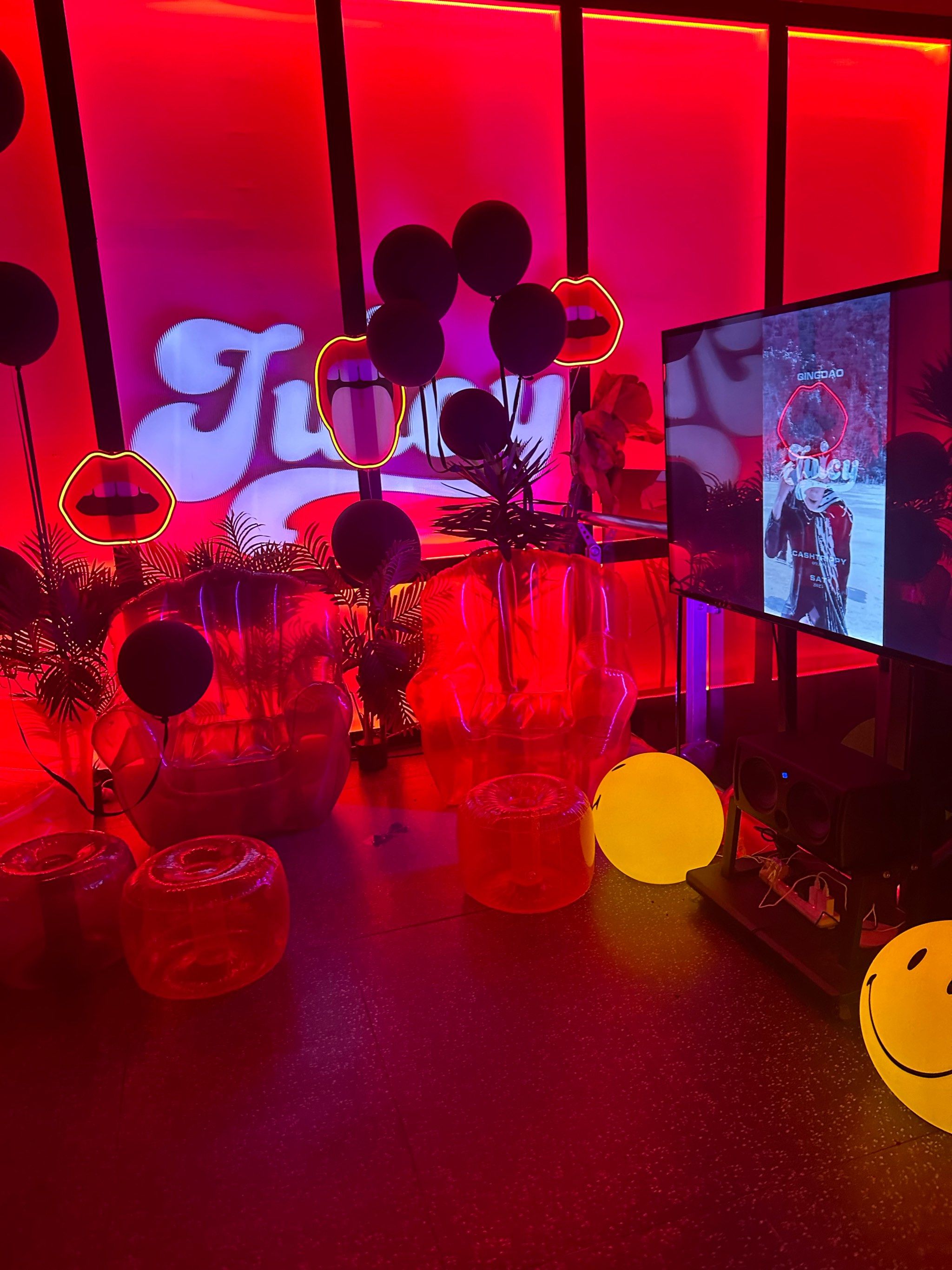 汉中商务KTV探索新模式-略阳县ktv预定